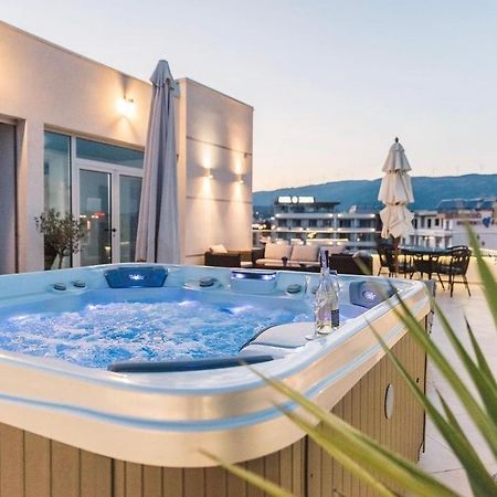 Boutique Hotel "Salina" ウルツィニ エクステリア 写真